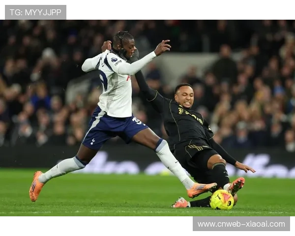 热刺英超主场全年11败创队史最差，球迷质疑教练战术与球员状态